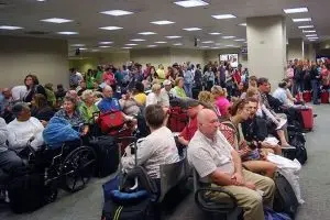 Comparison between busy urgent care waiting room and relaxed primary care visit