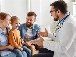 St. Louis family meeting with direct primary care physician during personalized healthcare appointment