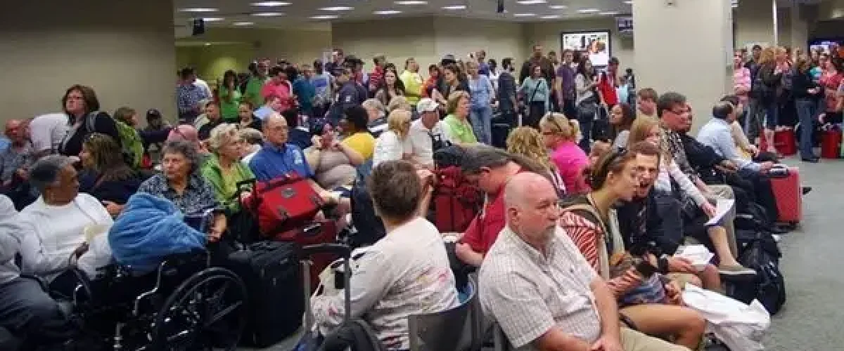 Comparison between busy urgent care waiting room and relaxed primary care visit